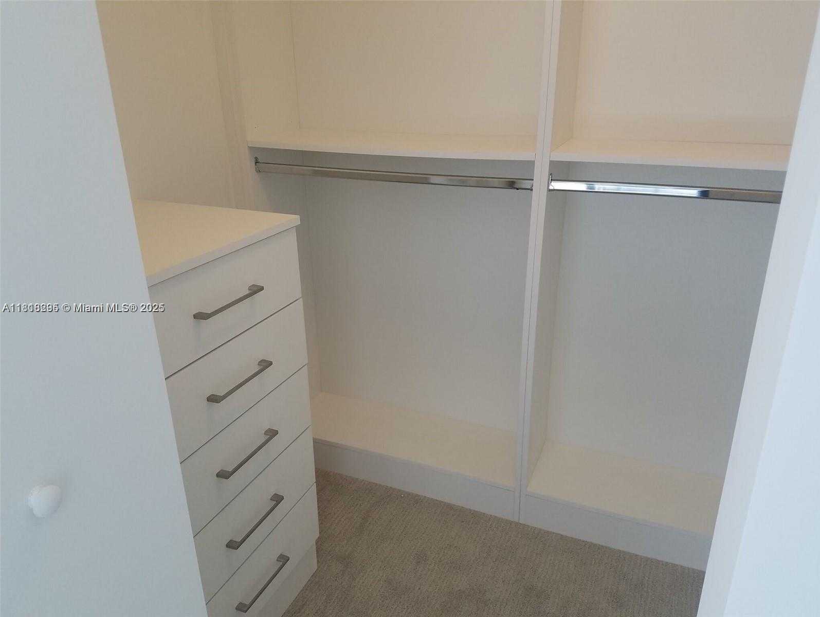 Small Image of 45 SOUTH WEST 9TH ST #2907, Miami Number 9