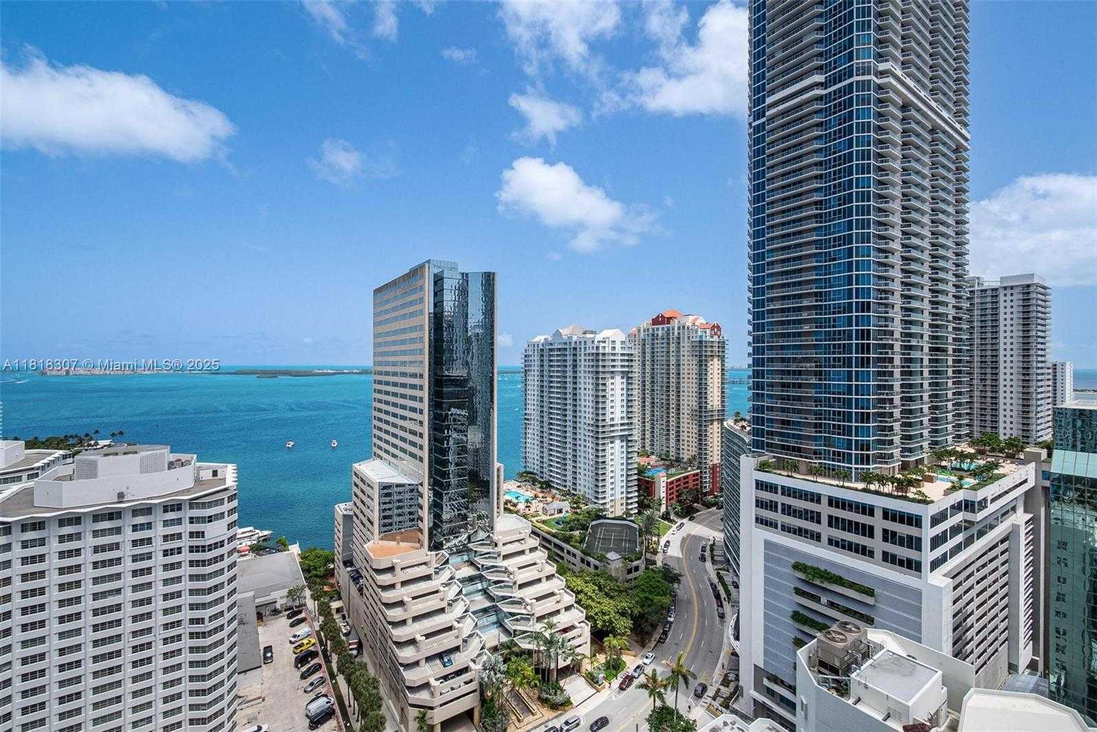 Small Image of 951 BRICKELL AVE #2708, Miami Number 8