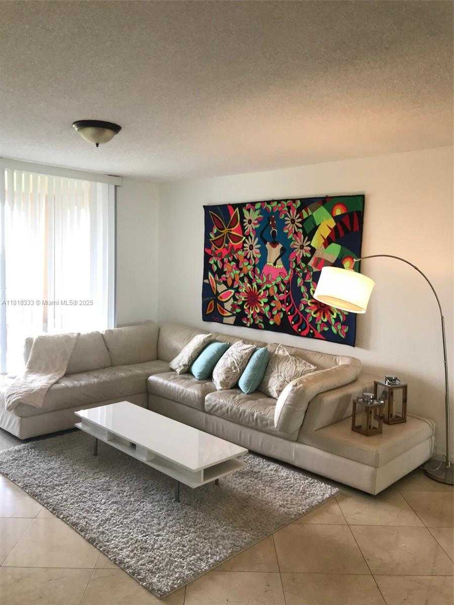 Small Image of 19801 EAST COUNTRY CLUB DR #4-603, Aventura Number 2