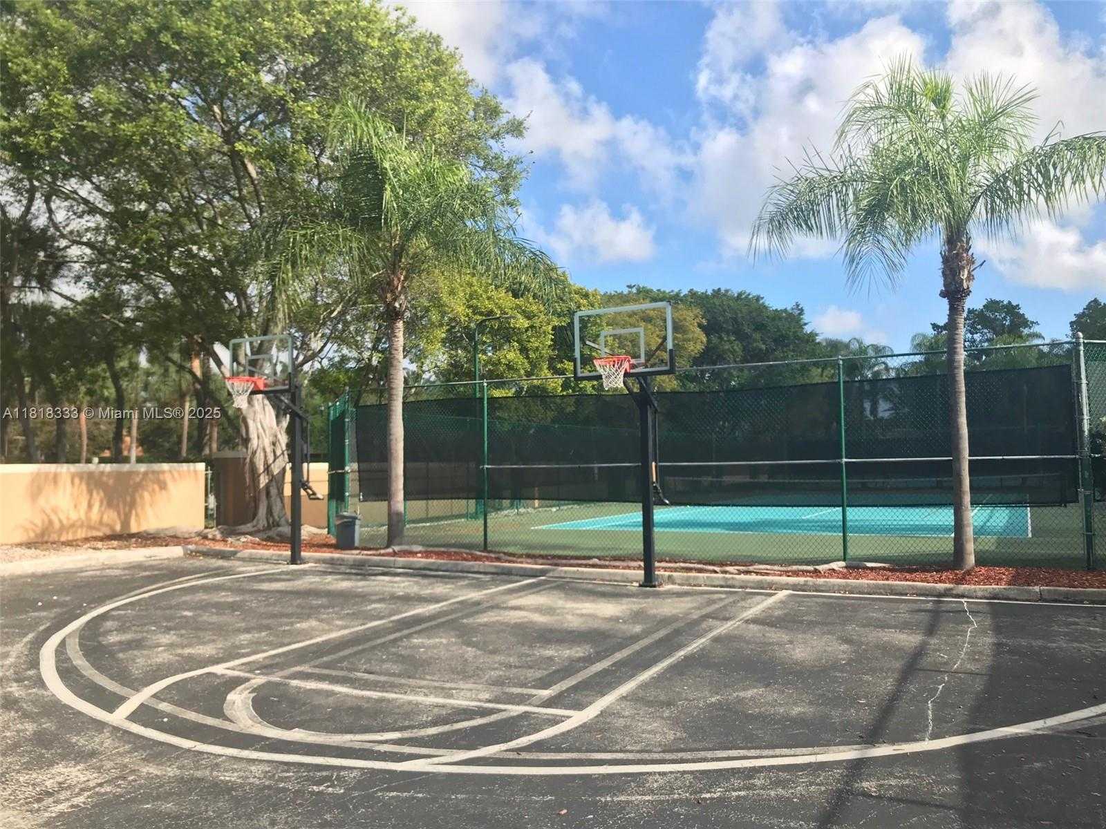 Small Image of 19801 EAST COUNTRY CLUB DR #4-603, Aventura Number 24