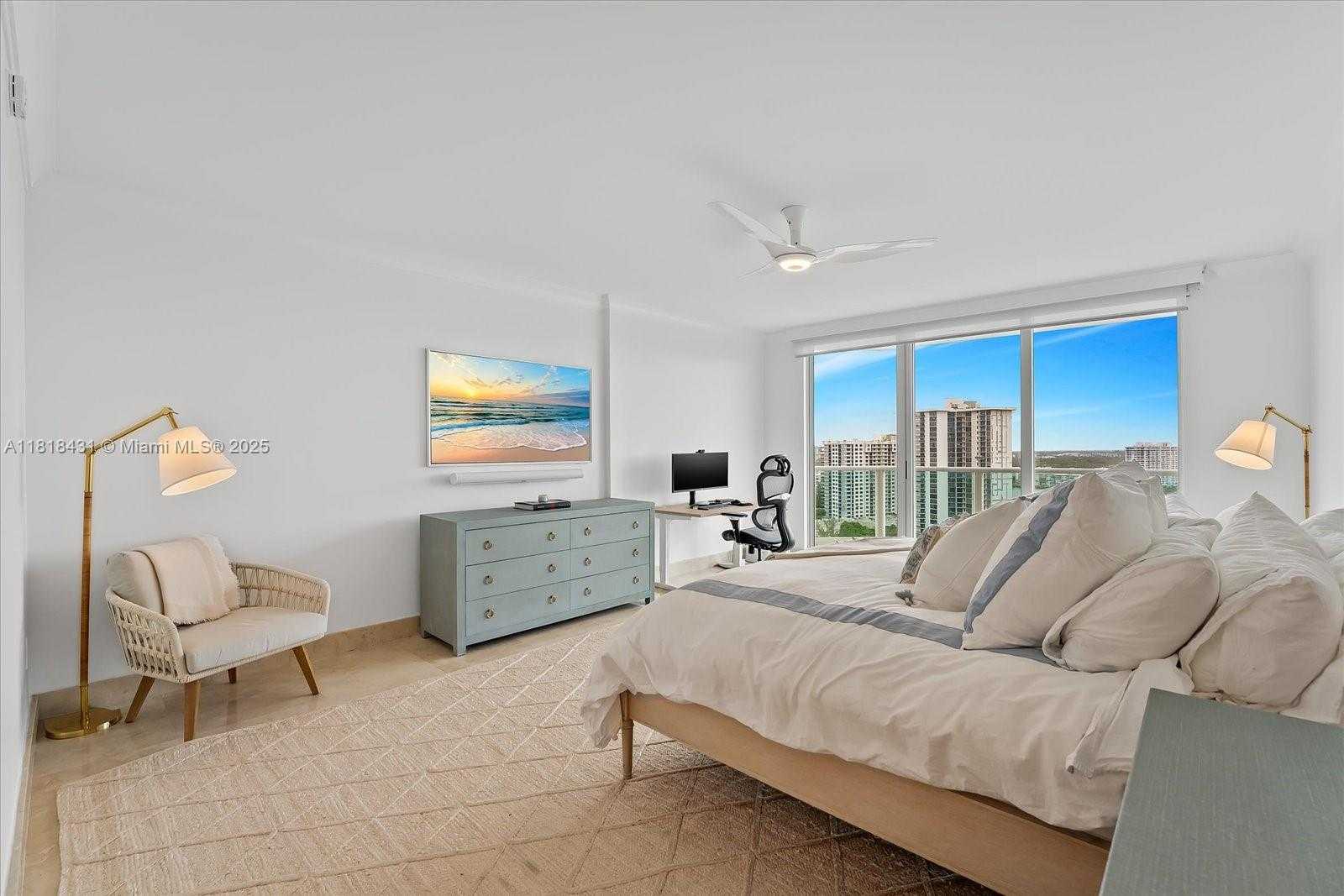 Small Image of 3301 NORTH EAST 183RD ST #1906, Aventura Number 19