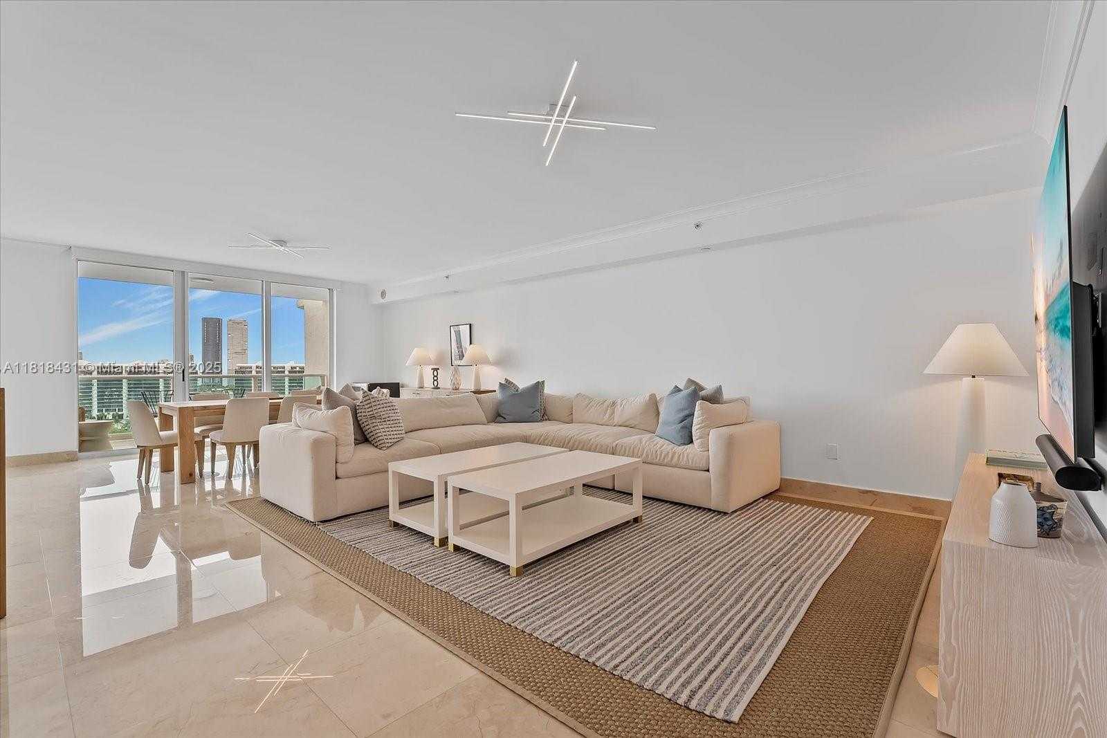 Small Image of 3301 NORTH EAST 183RD ST #1906, Aventura Number 3