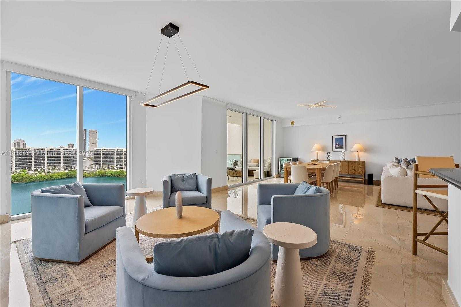 Small Image of 3301 NORTH EAST 183RD ST #1906, Aventura Number 4