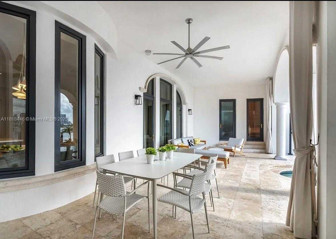 Small Image of 432 SOUTH HIBISCUS DR, Miami Beach Number 28