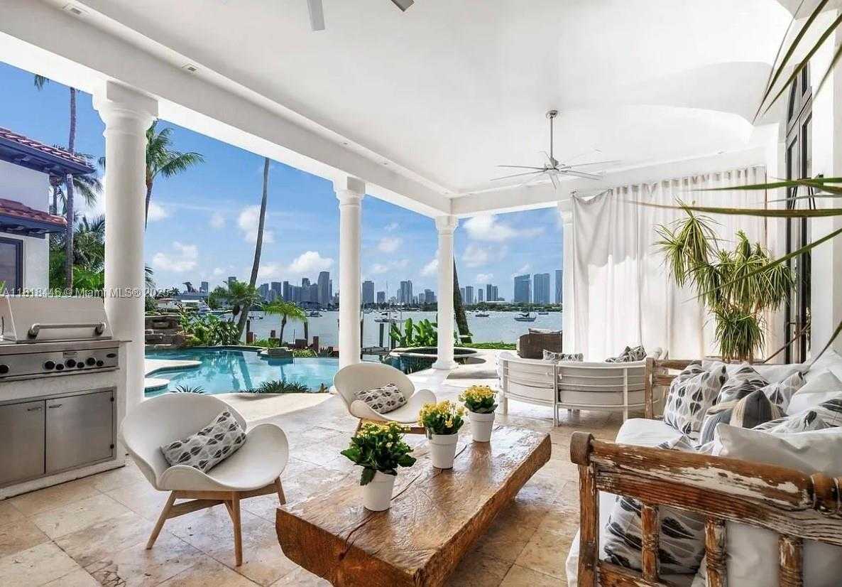 Small Image of 432 SOUTH HIBISCUS DR, Miami Beach Number 30