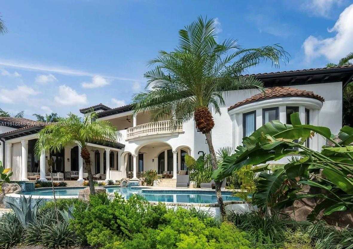 Small Image of 432 SOUTH HIBISCUS DR, Miami Beach Number 33
