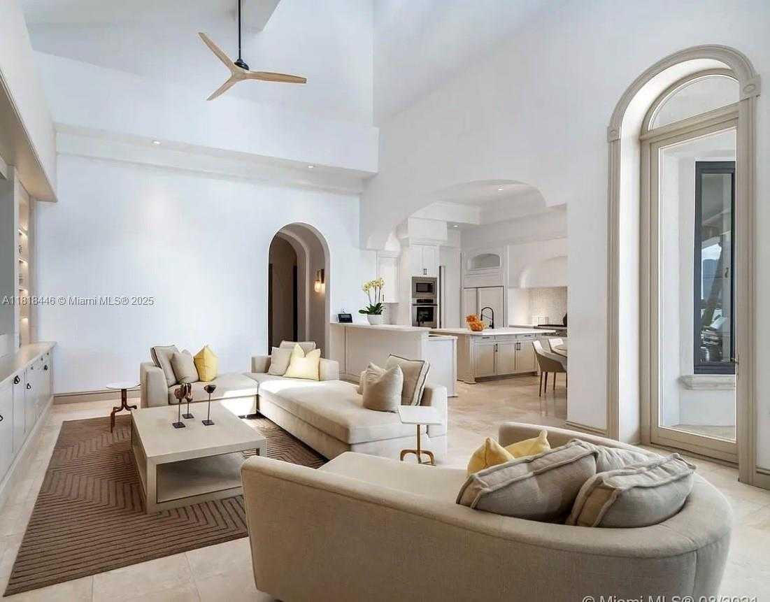 Small Image of 432 SOUTH HIBISCUS DR, Miami Beach Number 7