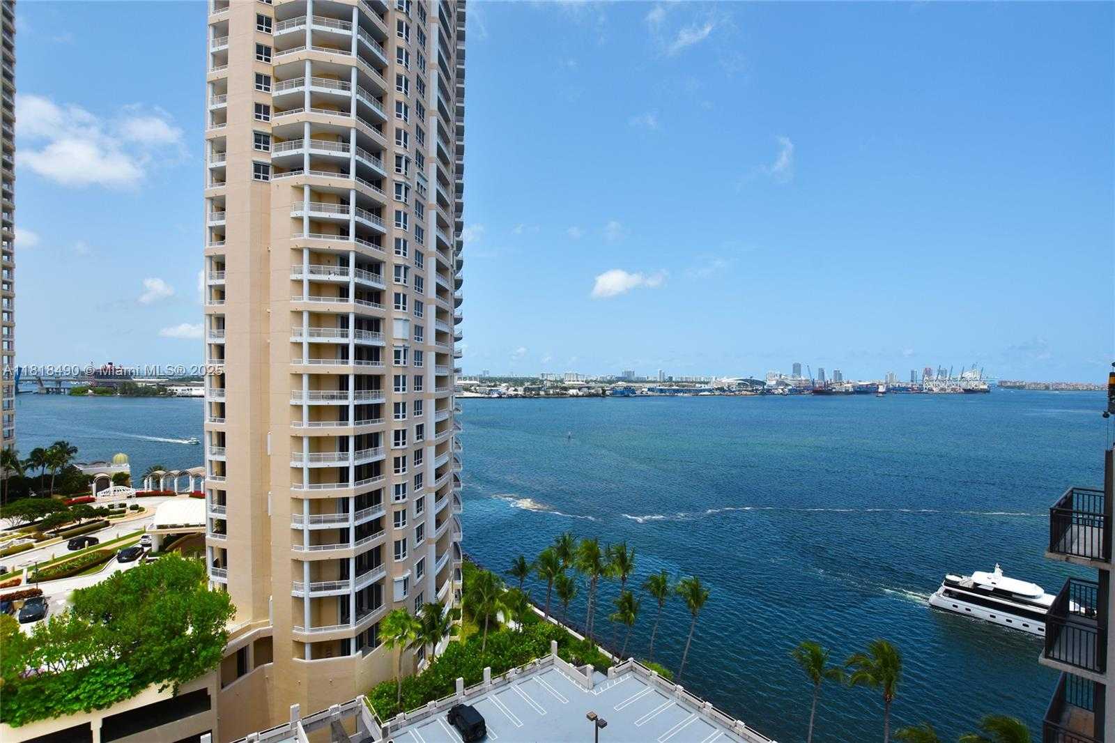 Small Image of 540 BRICKELL KEY DR #1522, Miami Number 19