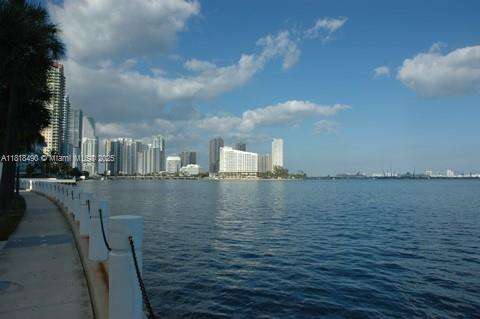 Small Image of 540 BRICKELL KEY DR #1522, Miami Number 40