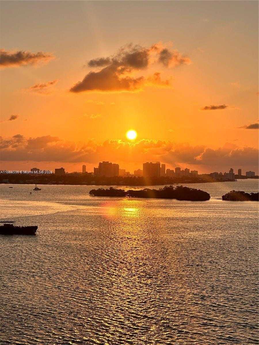 Small Image of 880 NORTH EAST 69TH ST #12Q, Miami Number 14