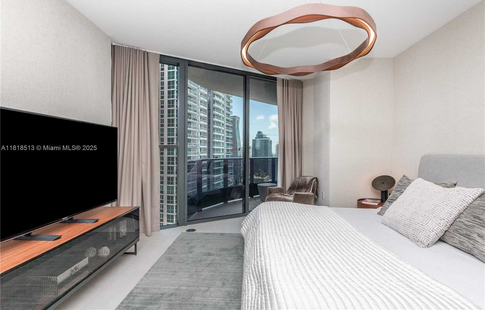 Small Image of 1000 BRICKELL PLZ #3201, Miami Number 16