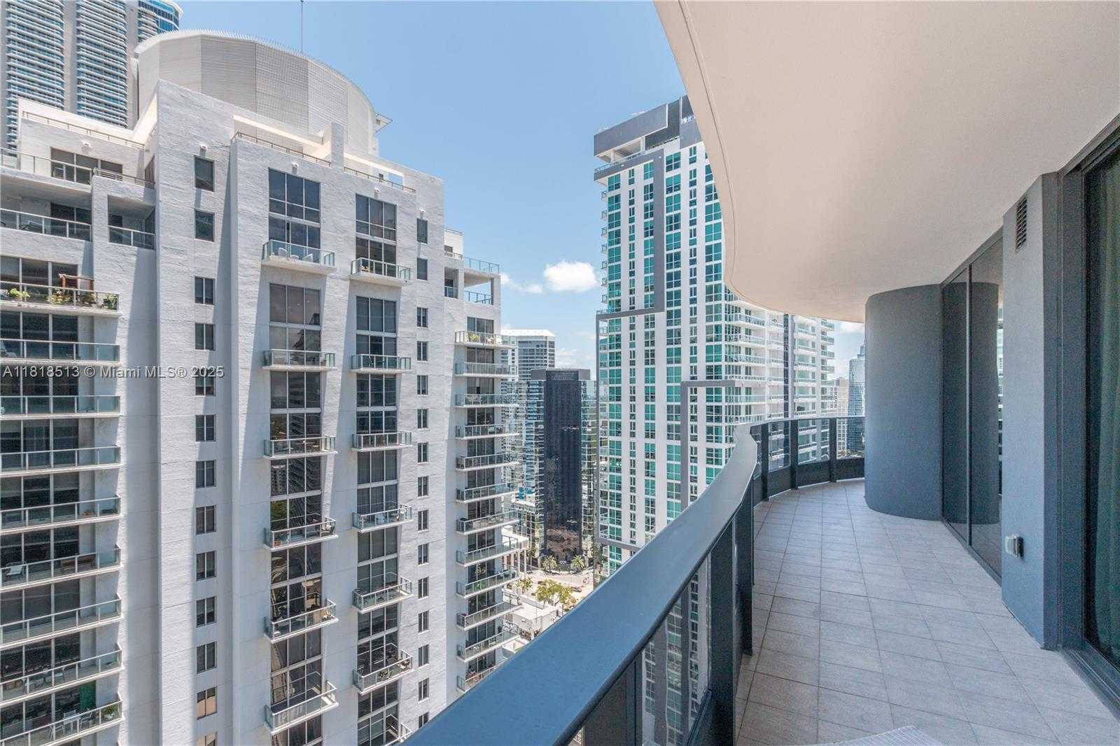 Small Image of 1000 BRICKELL PLZ #3201, Miami Number 33