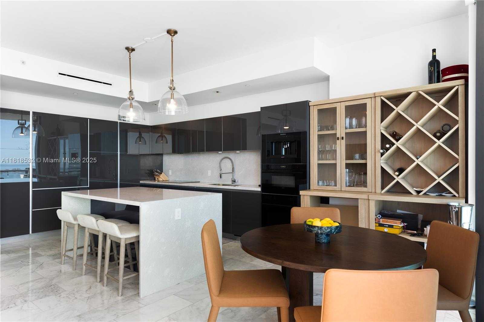 Small Image of 1451 BRICKELL AVE #4002, Miami Number 10