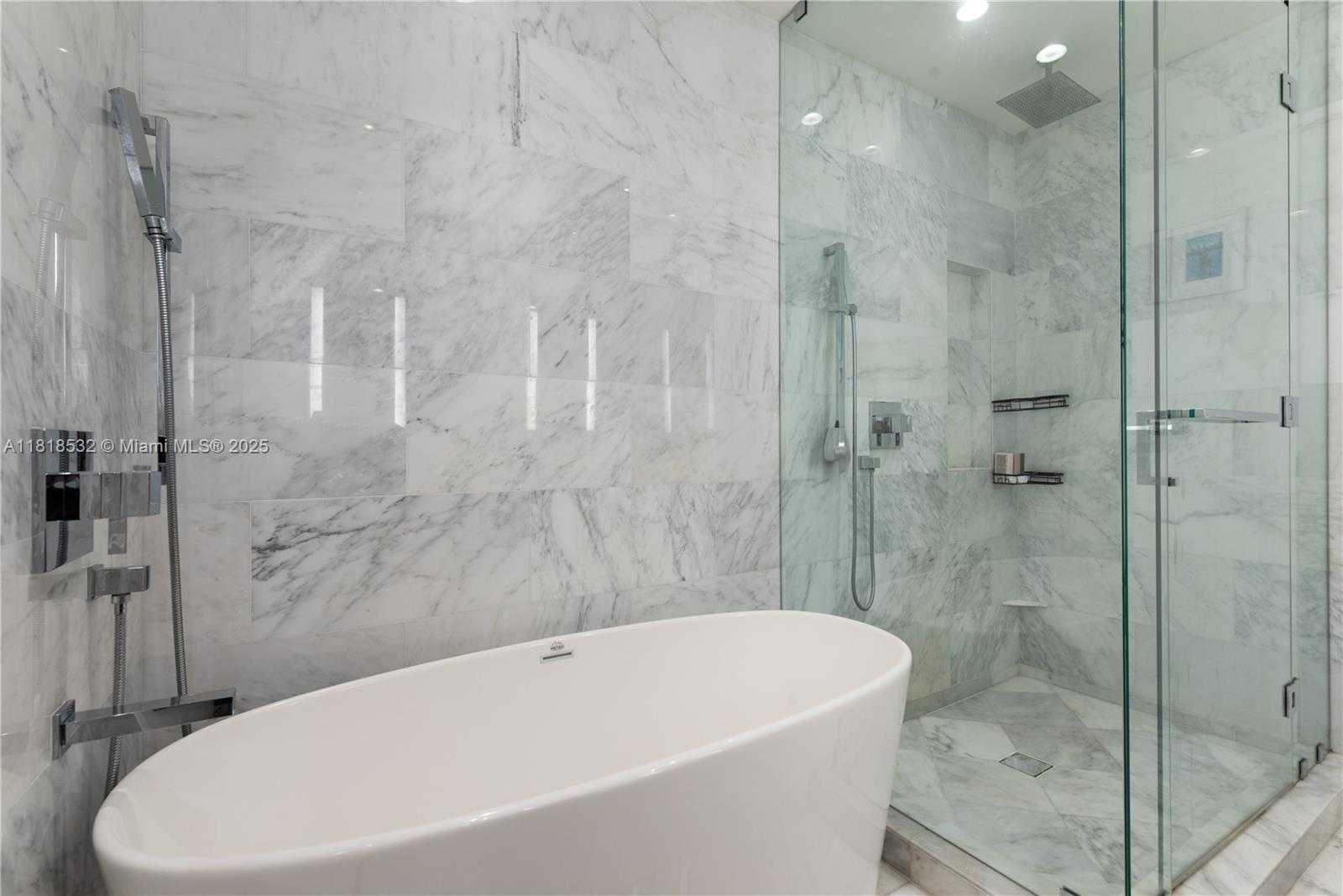 Small Image of 1451 BRICKELL AVE #4002, Miami Number 20