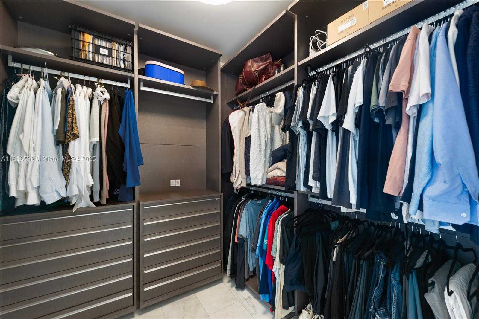 Small Image of 1451 BRICKELL AVE #4002, Miami Number 21