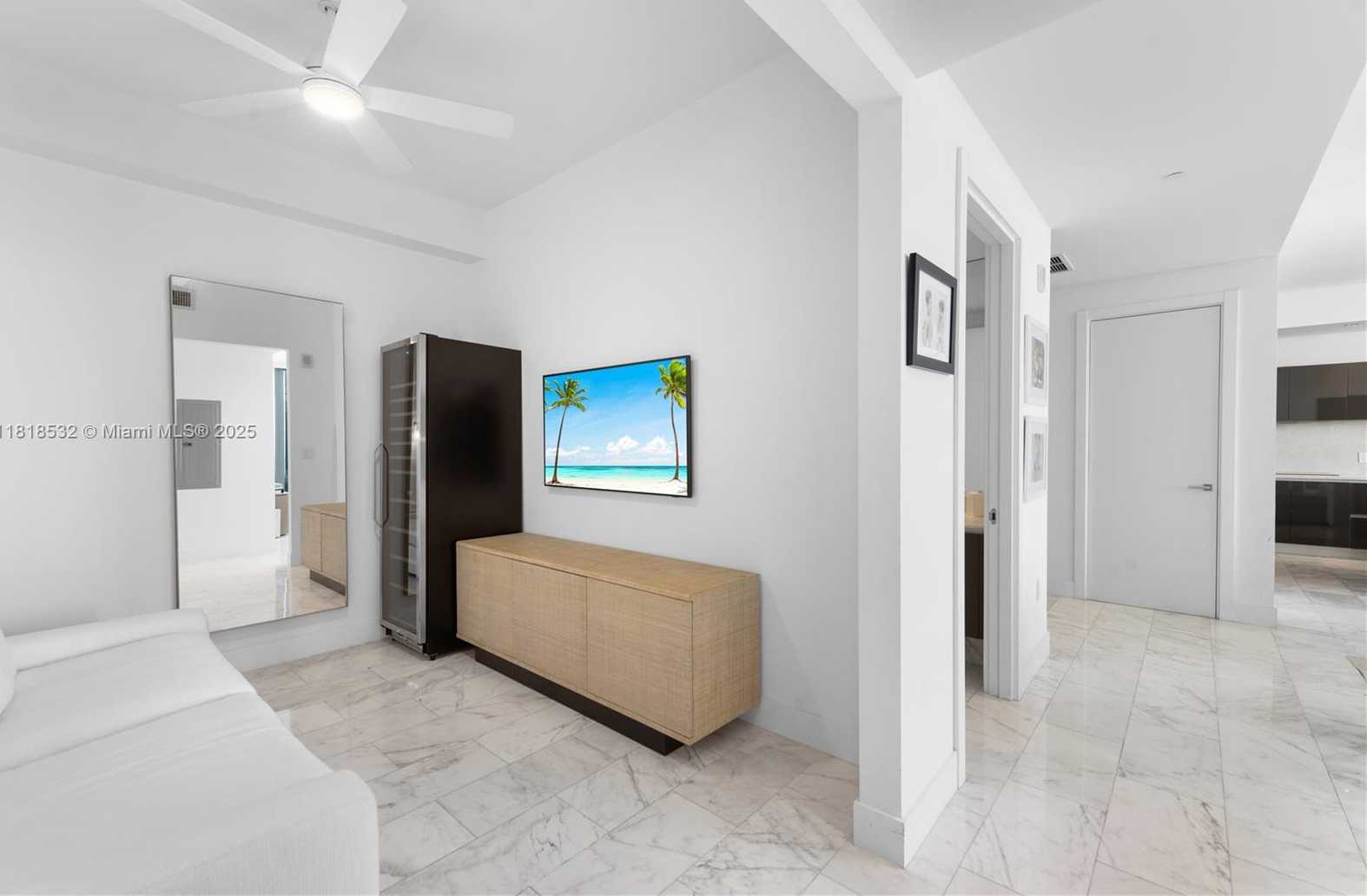 Small Image of 1451 BRICKELL AVE #4002, Miami Number 28