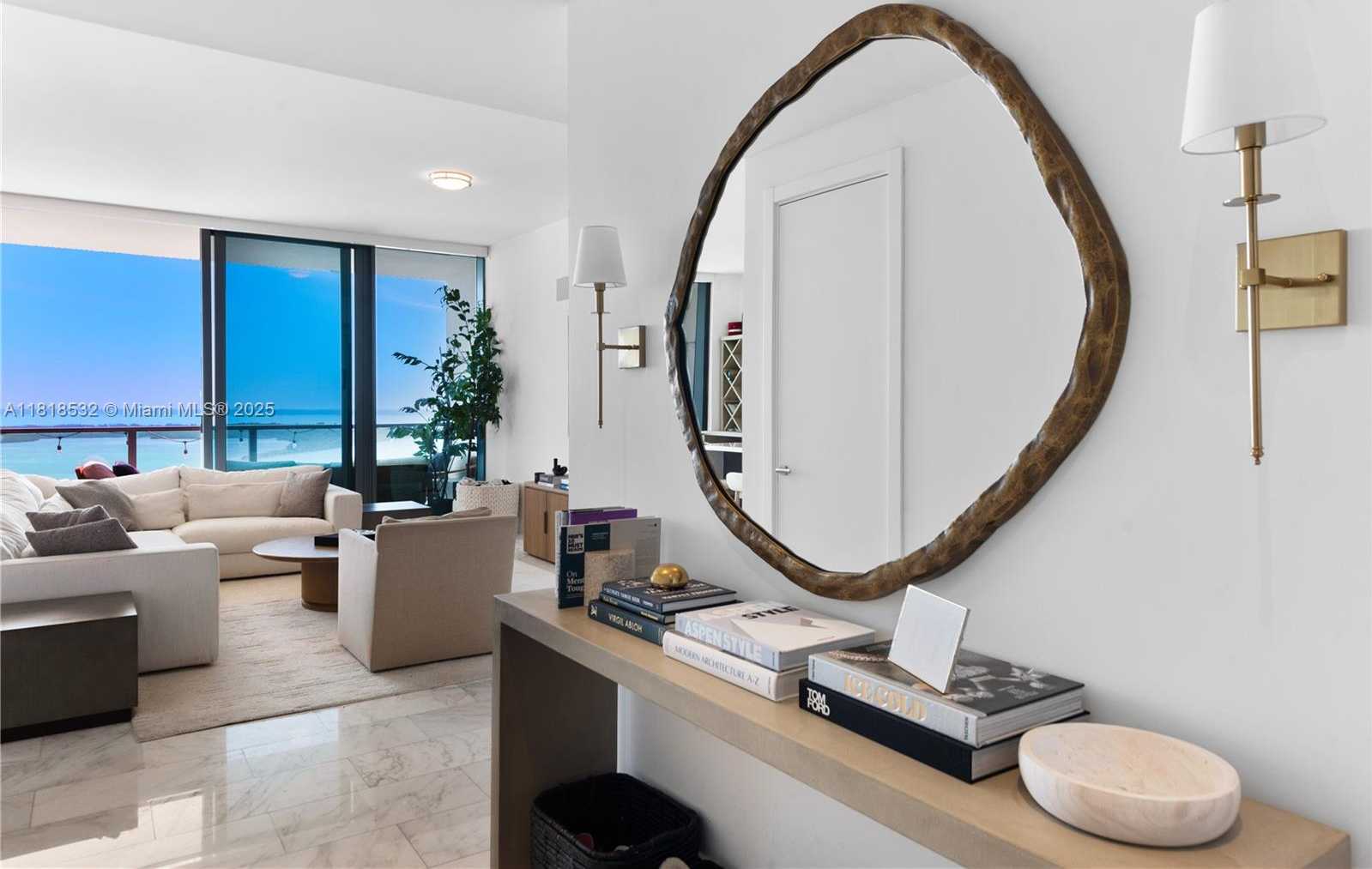 Small Image of 1451 BRICKELL AVE #4002, Miami Number 32