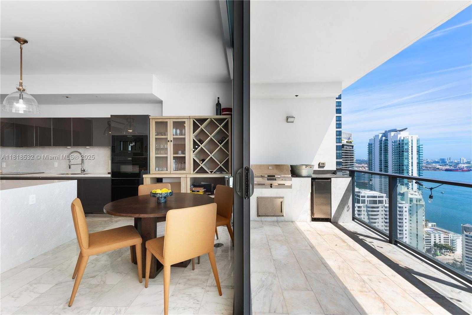 Small Image of 1451 BRICKELL AVE #4002, Miami Number 4