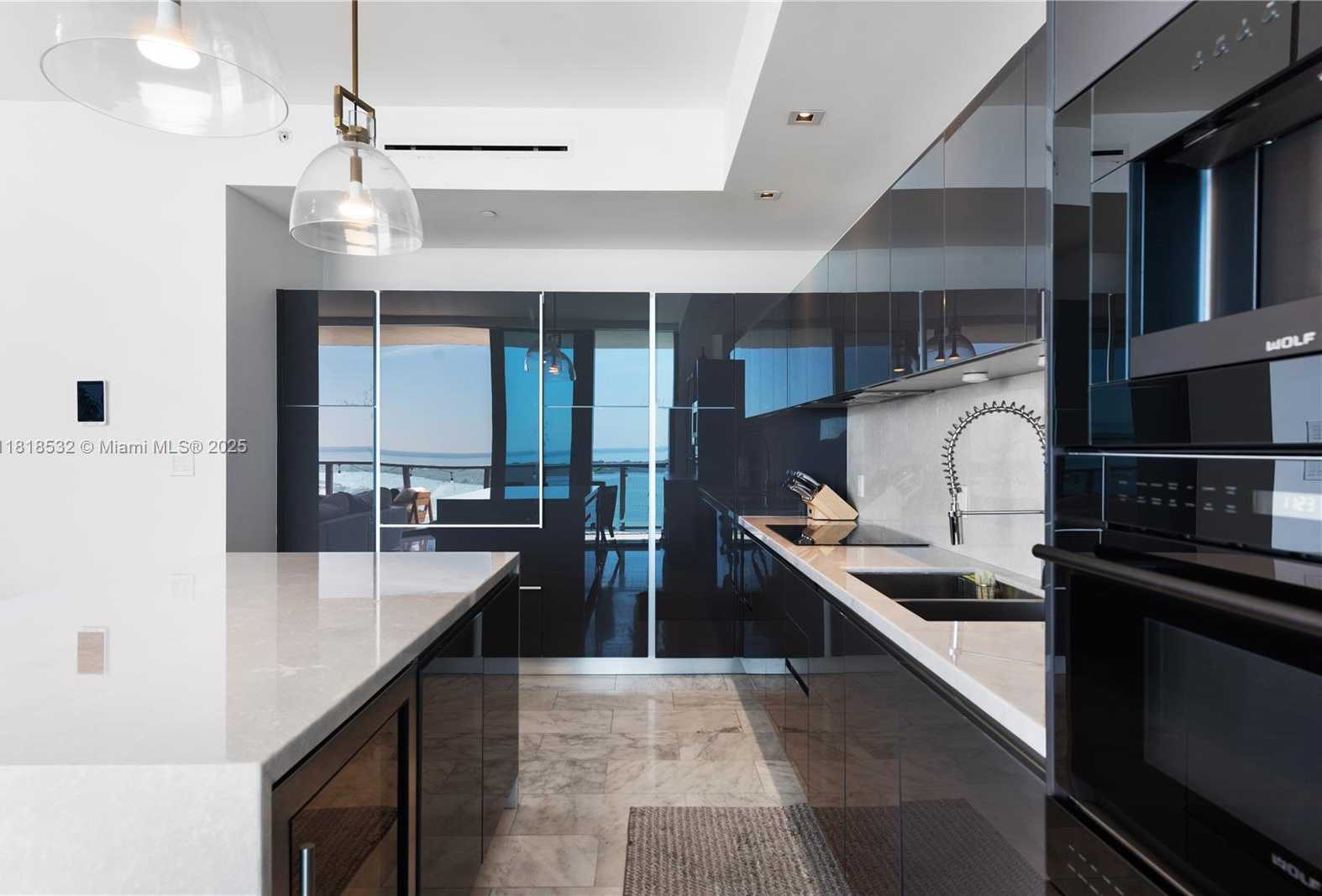 Small Image of 1451 BRICKELL AVE #4002, Miami Number 8