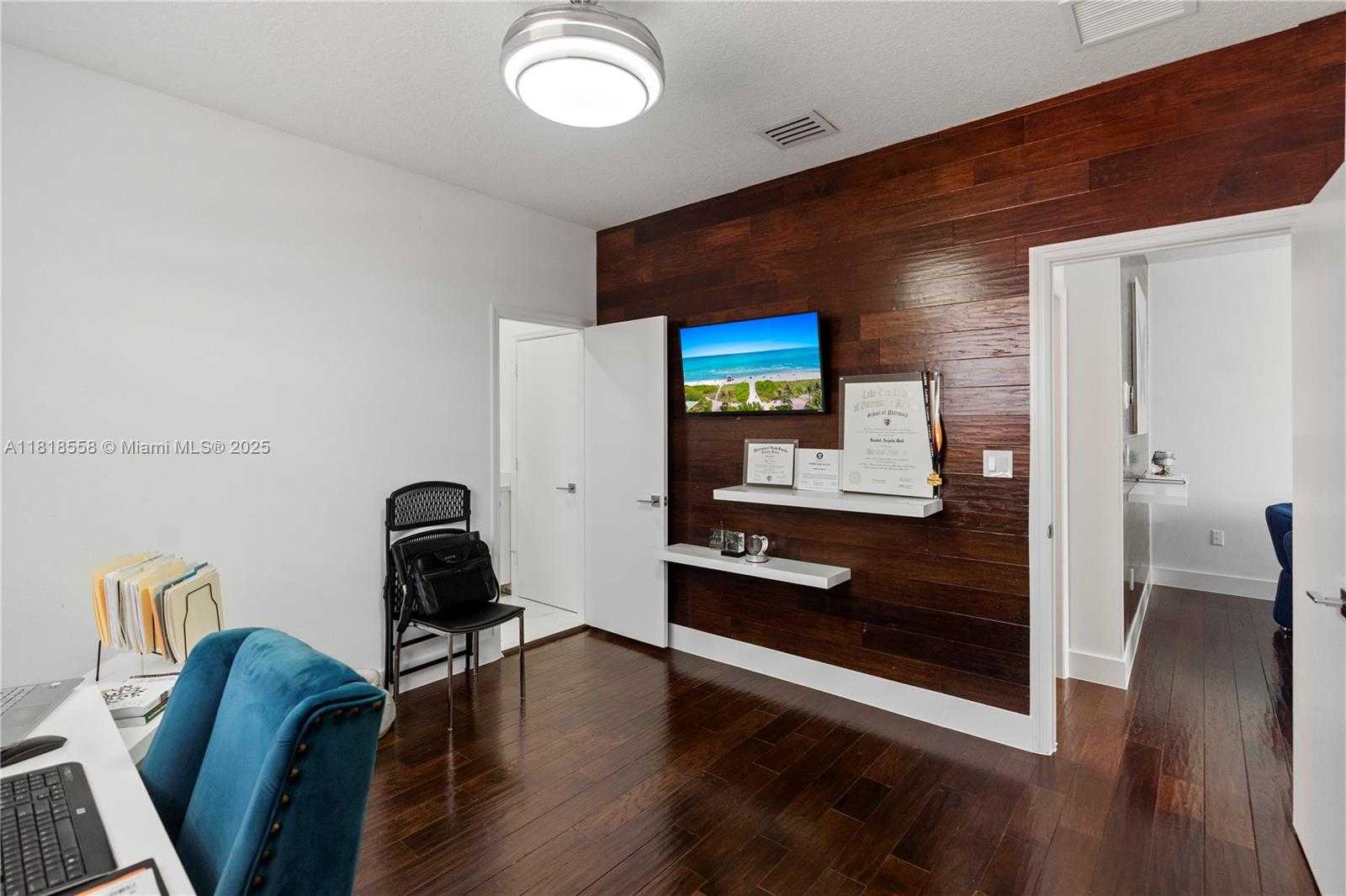 Small Image of 3082 SOUTH WEST 156TH AVE, Miami Number 28