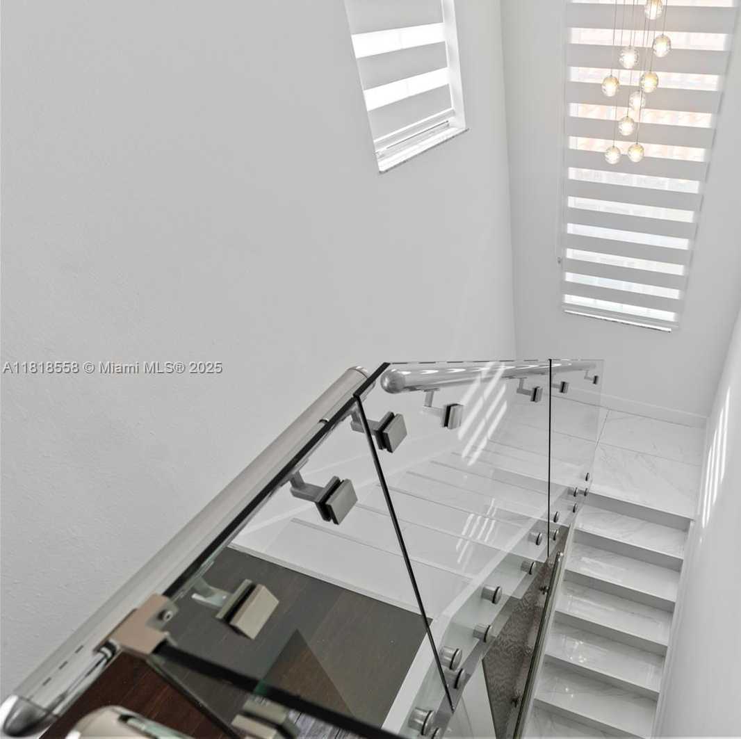 Small Image of 3082 SOUTH WEST 156TH AVE, Miami Number 29