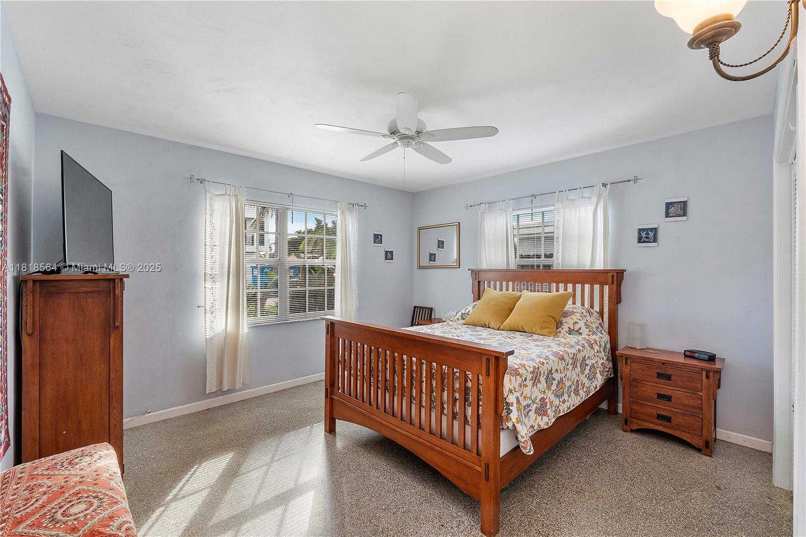 Small Image of 1321 NORTH EAST 16TH AVE #1321, Fort Lauderdale Number 19