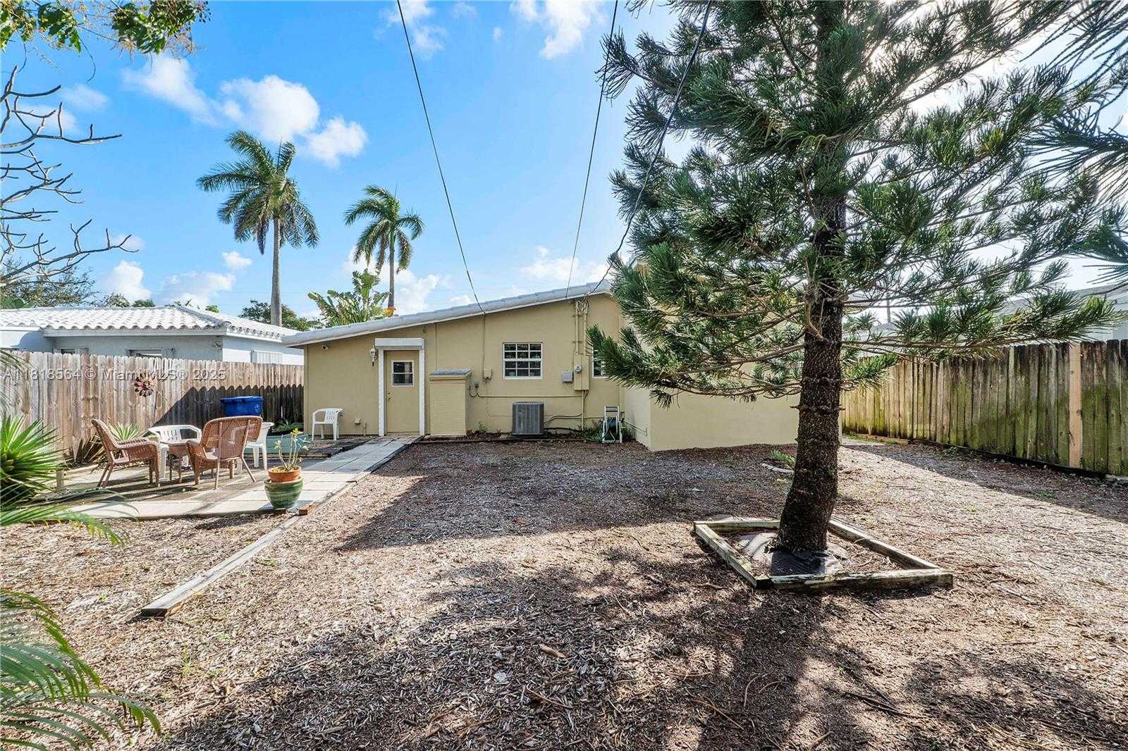 Small Image of 1321 NORTH EAST 16TH AVE #1321, Fort Lauderdale Number 24