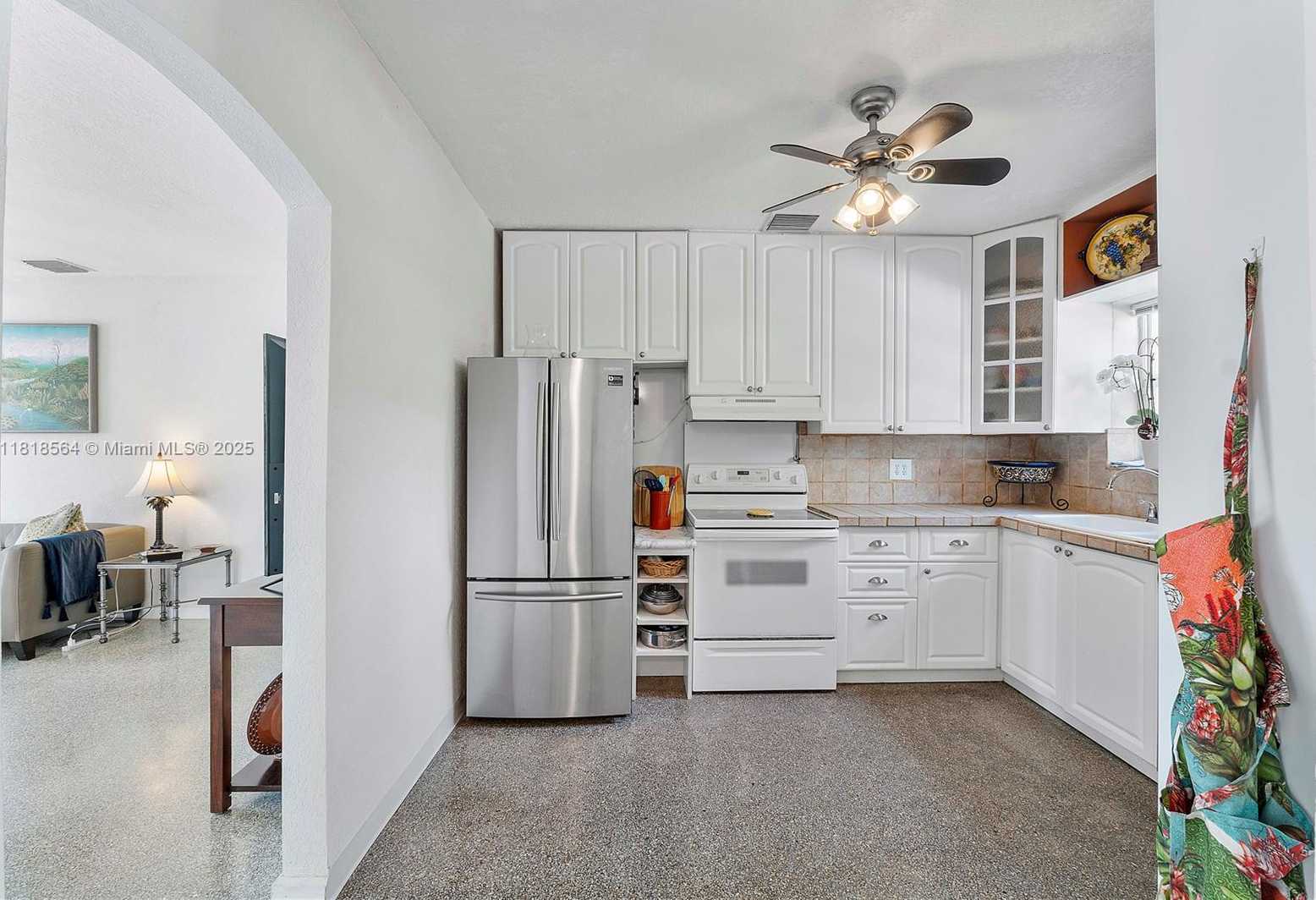 Small Image of 1321 NORTH EAST 16TH AVE #1321, Fort Lauderdale Number 5