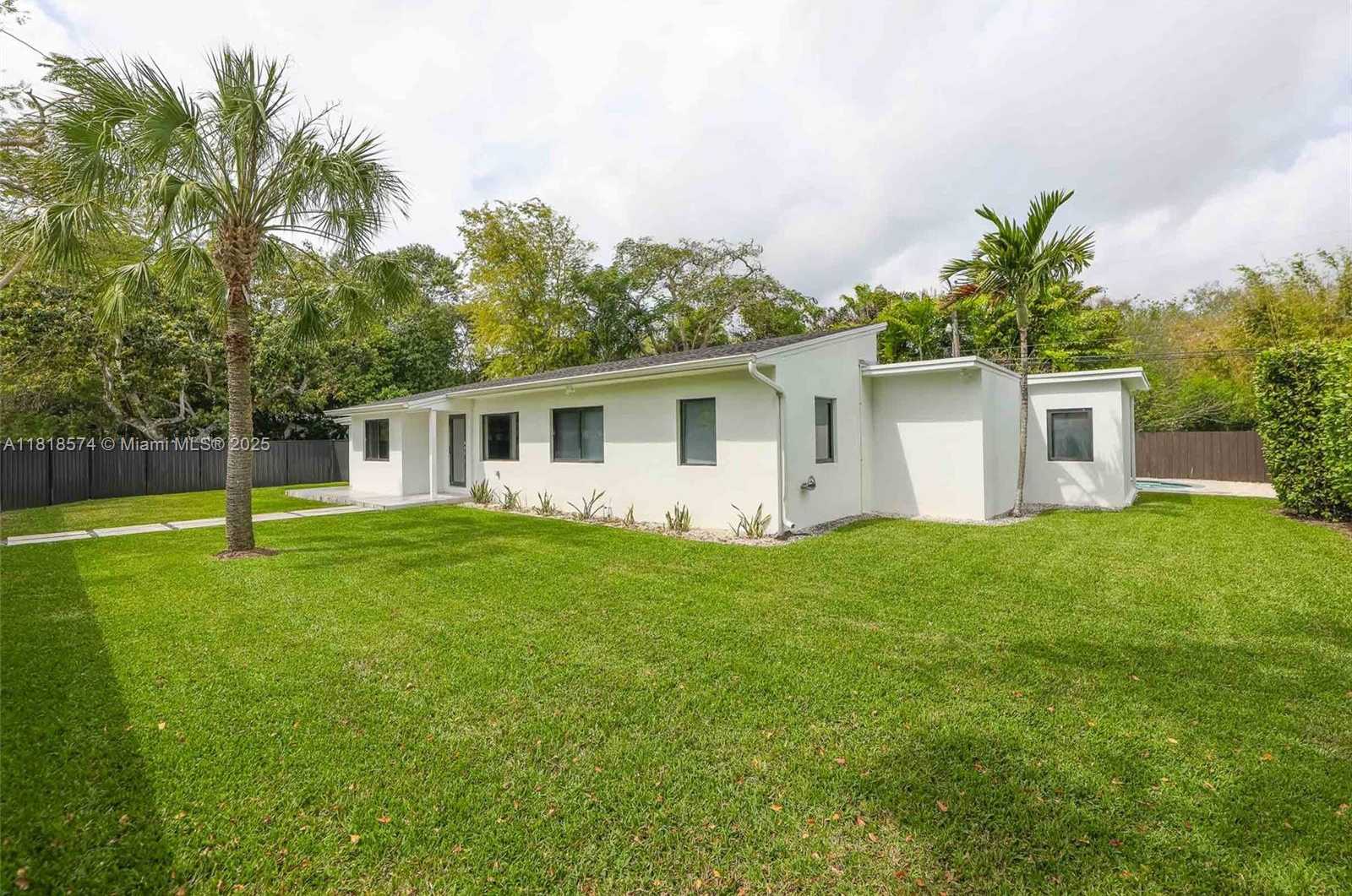 Small Image of Miami Number 2