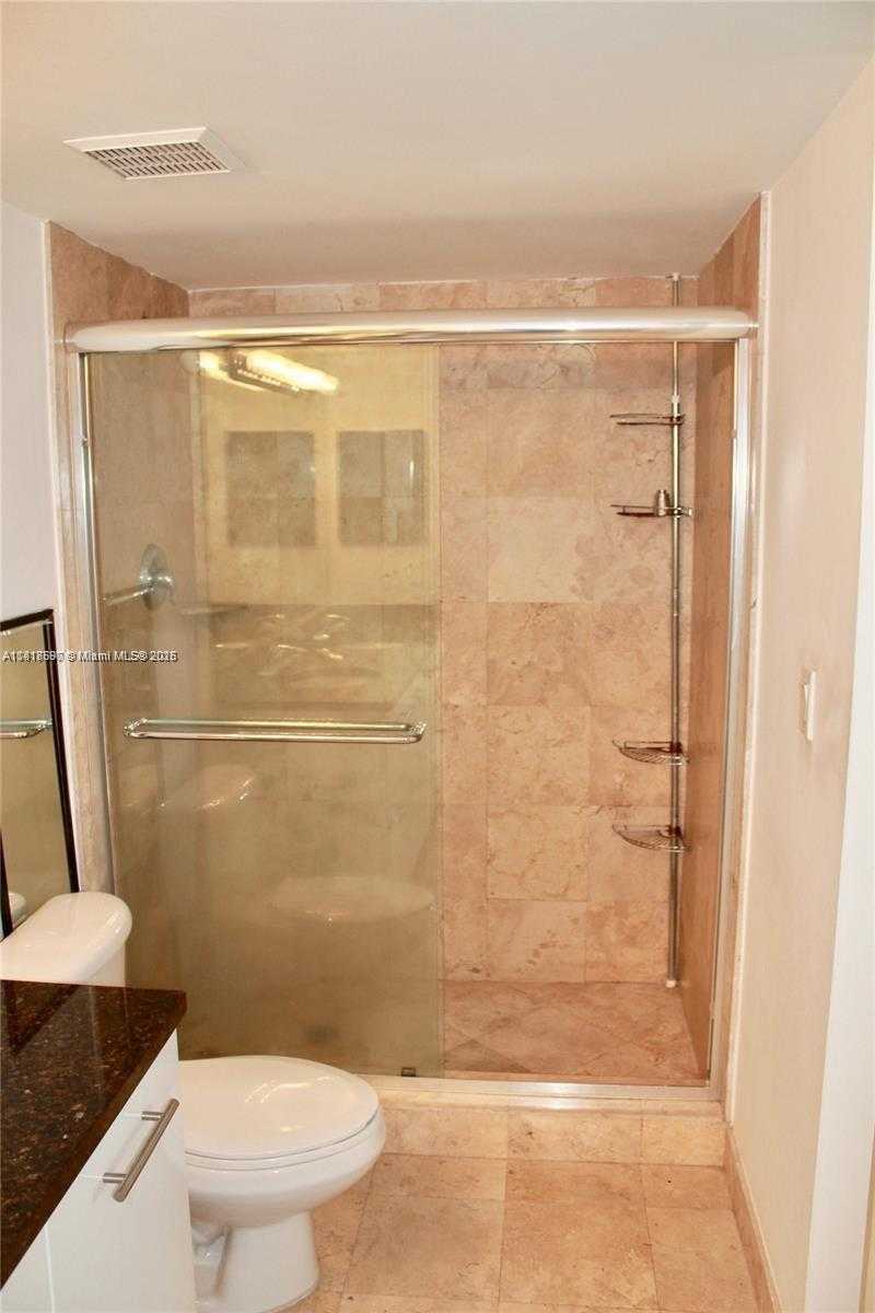 Small Image of 3300 NORTH EAST 192ND ST #1902, Aventura Number 4
