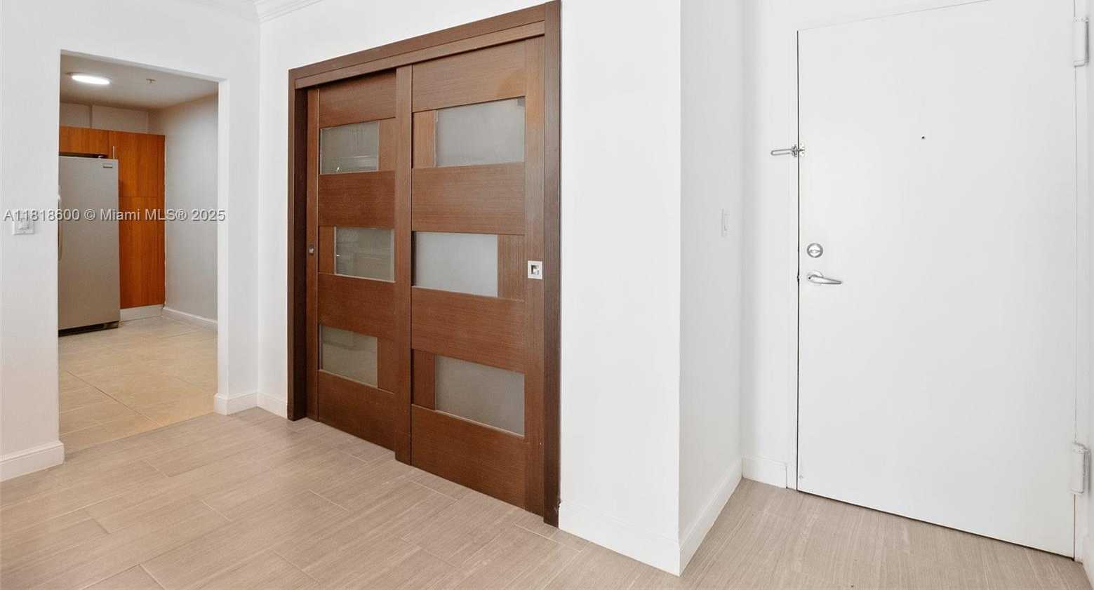 Small Image of 3001 SOUTH OCEAN DR #1407, Hollywood Number 8