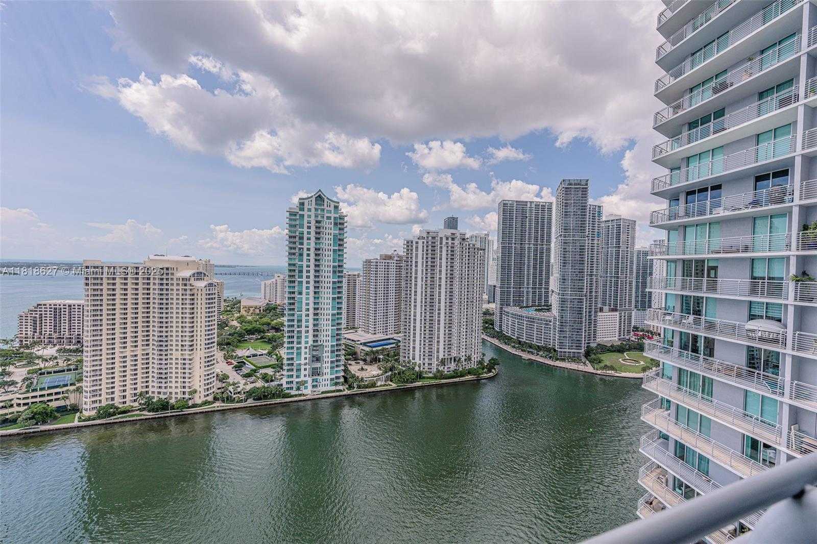 Small Image of 335 SOUTH BISCAYNE BLVD #3303, Miami Number 22