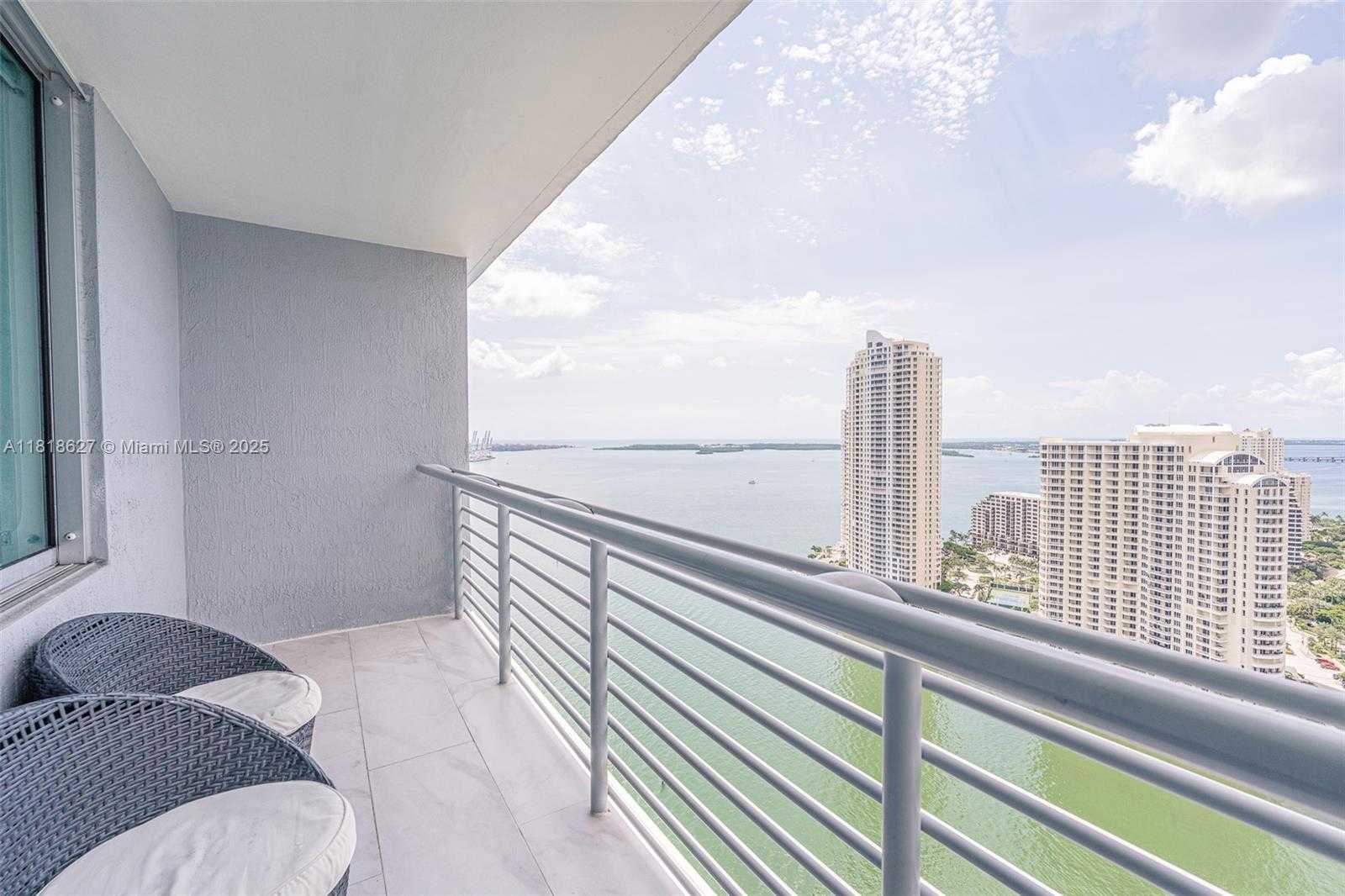 Small Image of 335 SOUTH BISCAYNE BLVD #3303, Miami Number 24