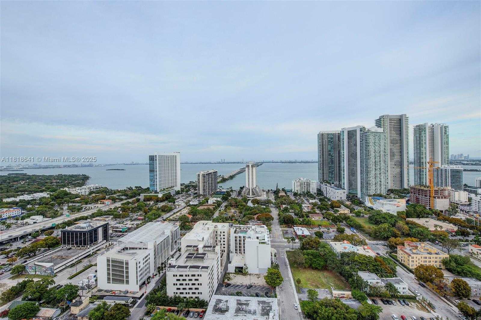 Small Image of 121 NORTH EAST 34TH ST #3006, Miami Number 19