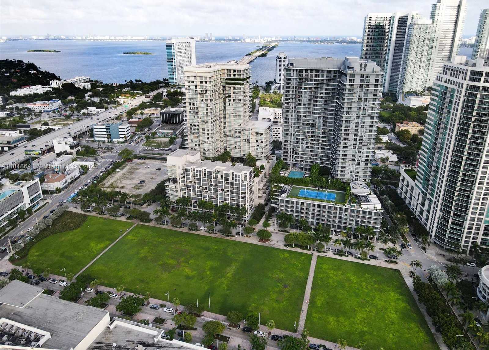 Small Image of 121 NORTH EAST 34TH ST #3006, Miami Number 43