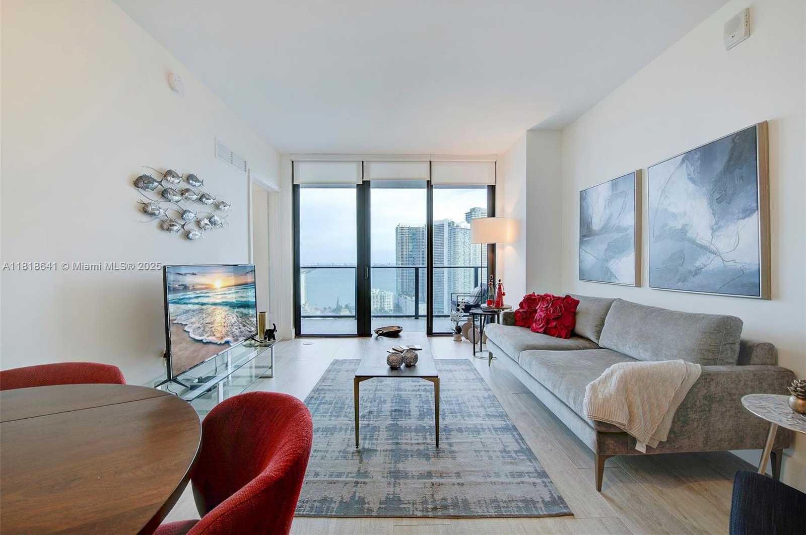 Small Image of 121 NORTH EAST 34TH ST #3006, Miami Number 5