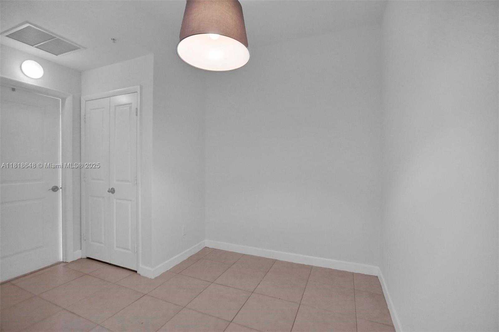 Small Image of 1945 SOUTH OCEAN DR #2302, Hallandale Beach Number 12