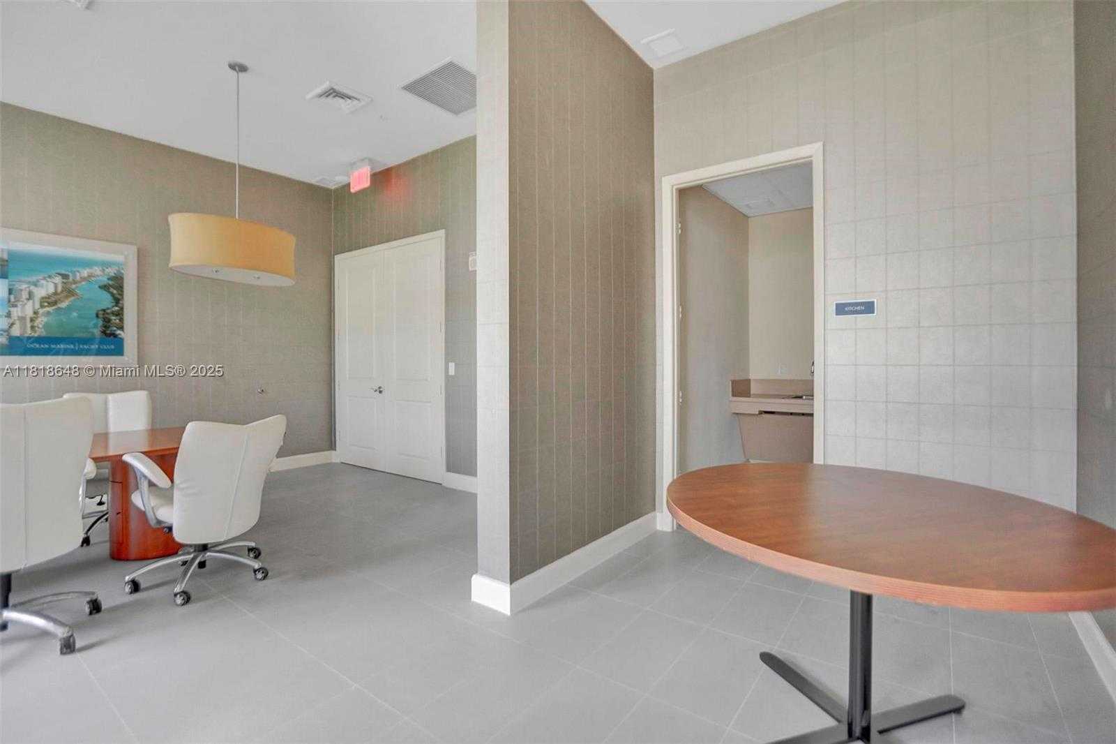 Small Image of 1945 SOUTH OCEAN DR #2302, Hallandale Beach Number 36