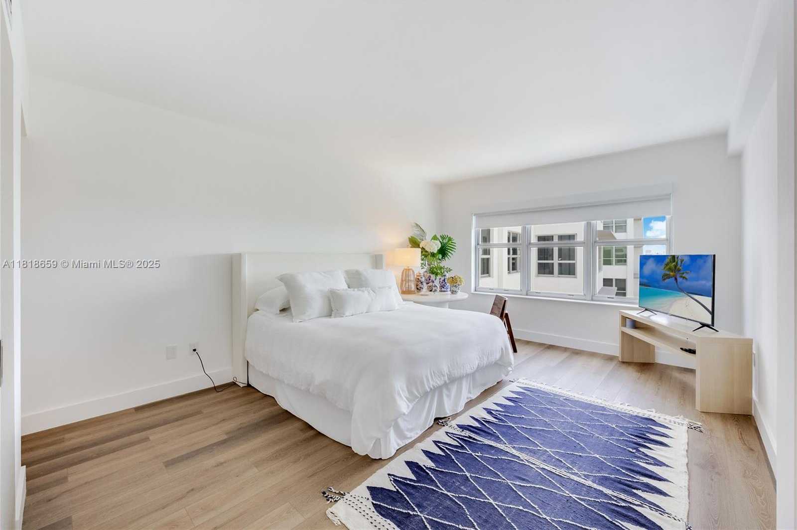 Small Image of 9102 WEST BAY HARBOR DR #10-B, Bay Harbor Islands Number 12