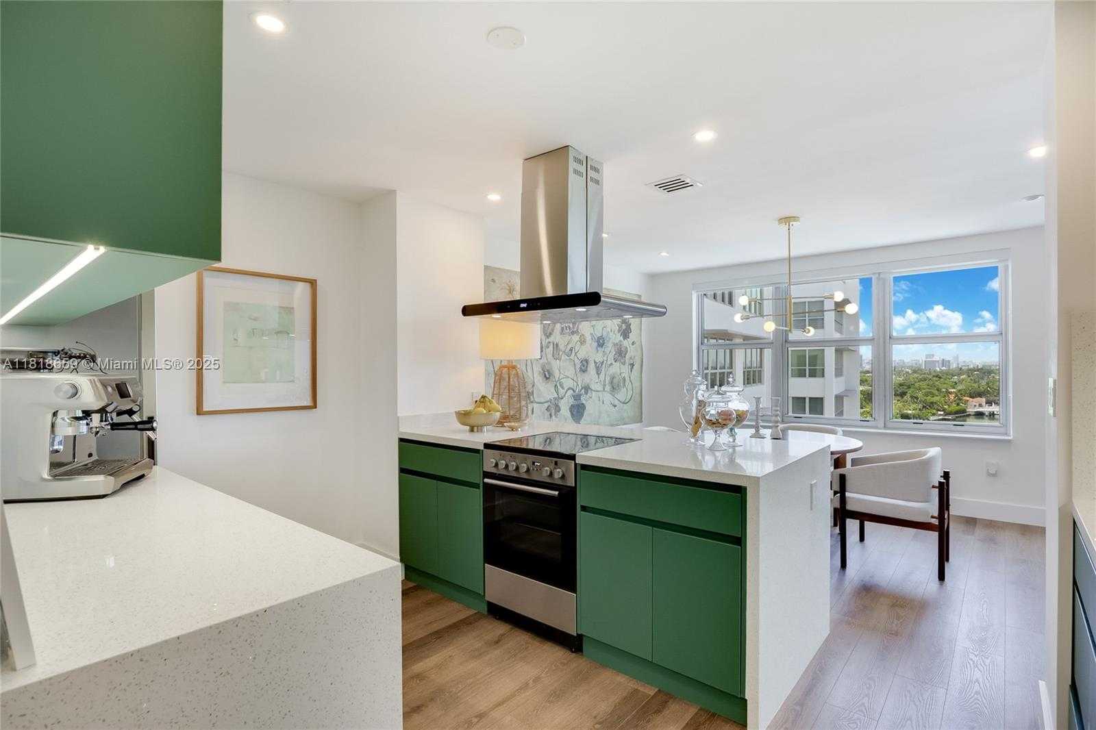 Small Image of 9102 WEST BAY HARBOR DR #10-B, Bay Harbor Islands Number 7