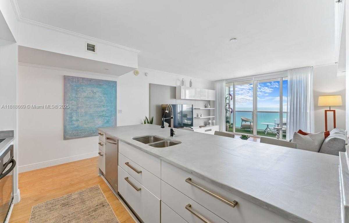 Small Image of 1830 SOUTH OCEAN DR #3005, Hallandale Beach Number 6