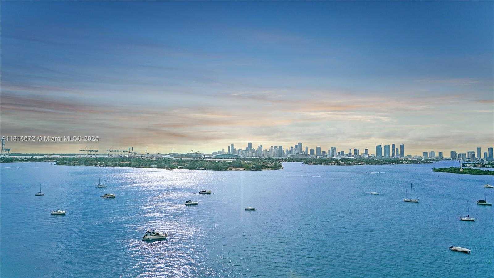 Small Image of 1250 WEST AVE #15E, Miami Beach Number 11