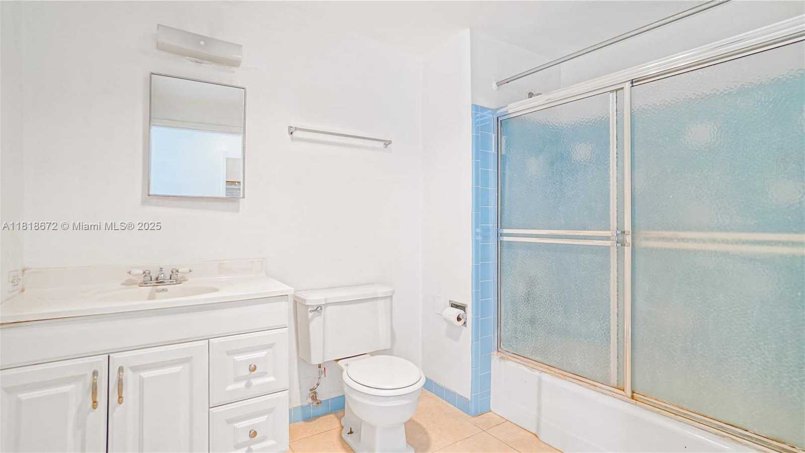 Small Image of 1250 WEST AVE #15E, Miami Beach Number 4