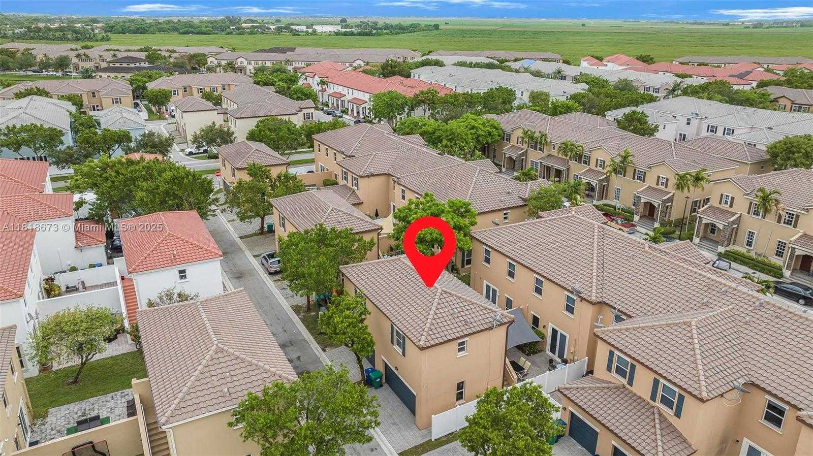 Small Image of 9341 SOUTH WEST 171ST AVE, Miami Number 12