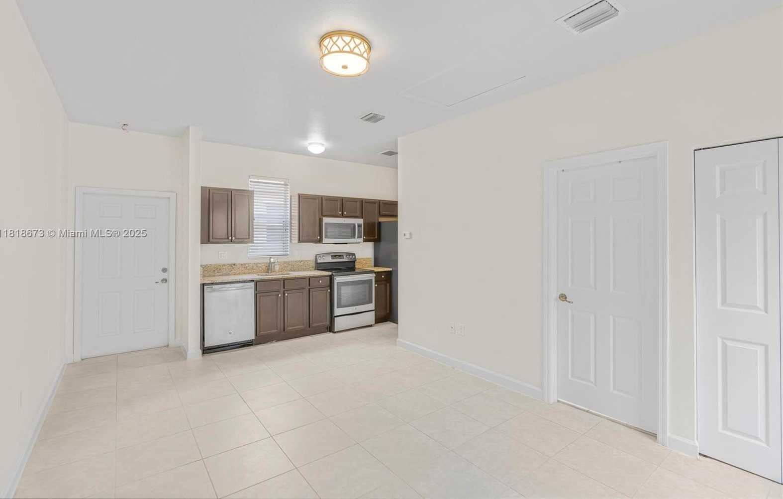 Small Image of 9341 SOUTH WEST 171ST AVE, Miami Number 5