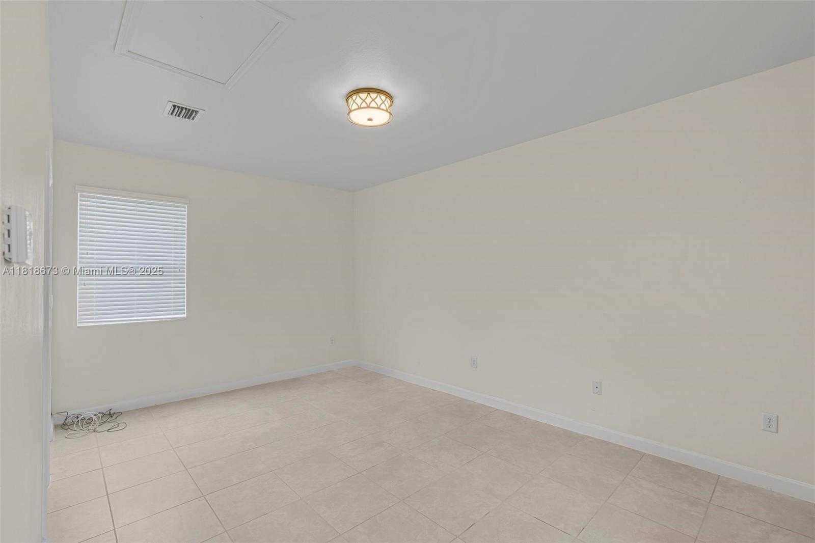 Small Image of 9341 SOUTH WEST 171ST AVE, Miami Number 6