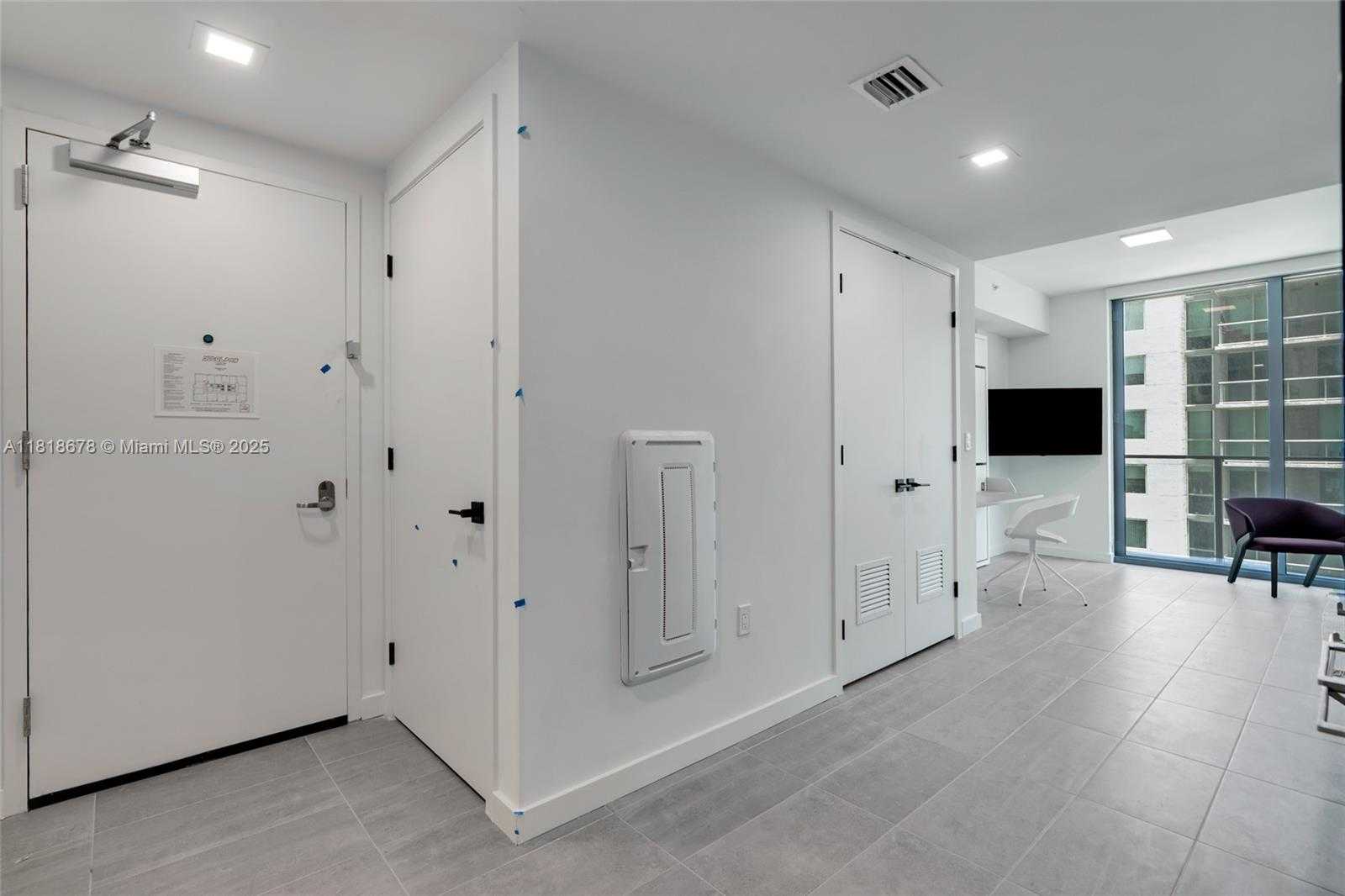 Small Image of 227 NORTH EAST 2ND ST #2810, Miami Number 11