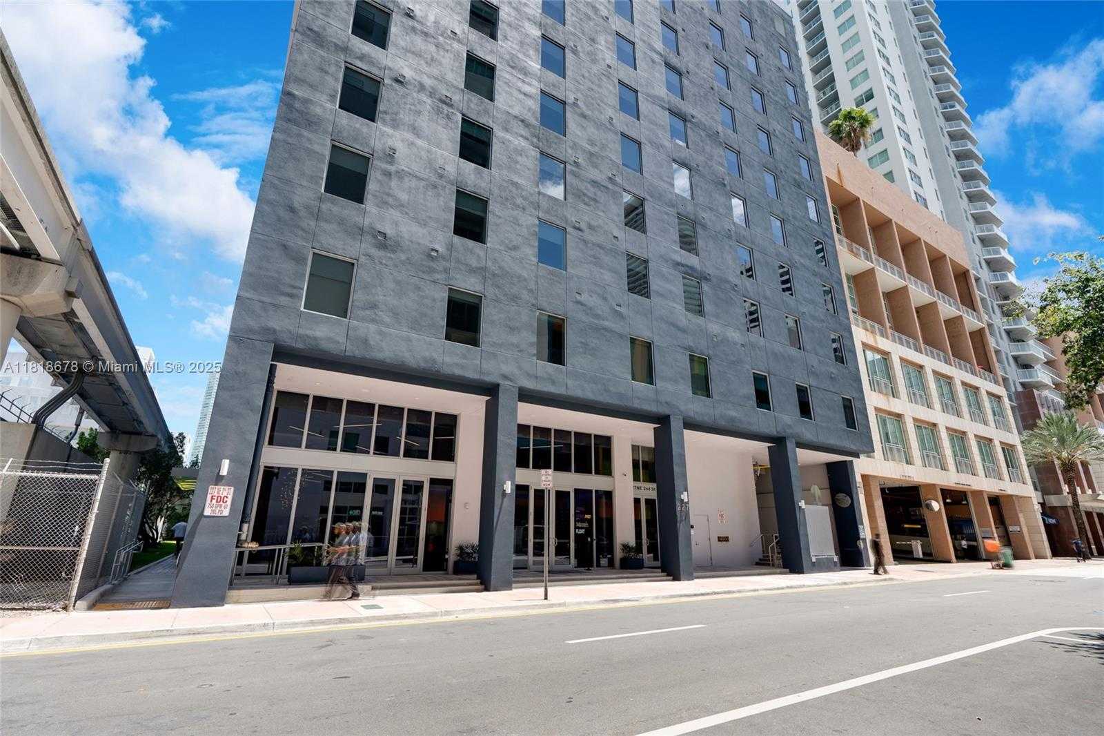 Small Image of 227 NORTH EAST 2ND ST #2810, Miami Number 21