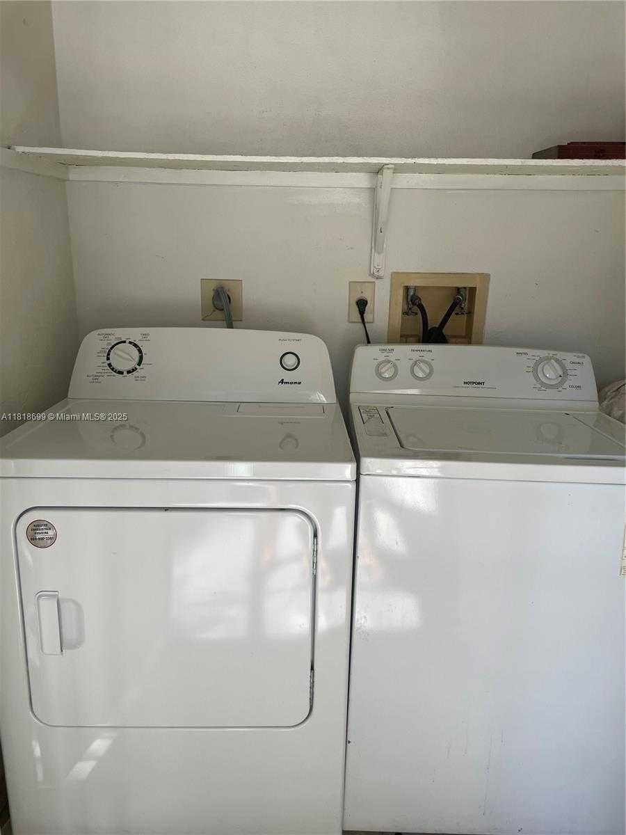 Small Image of 10370 SOUTH WEST 150TH CT #9207, Miami Number 10