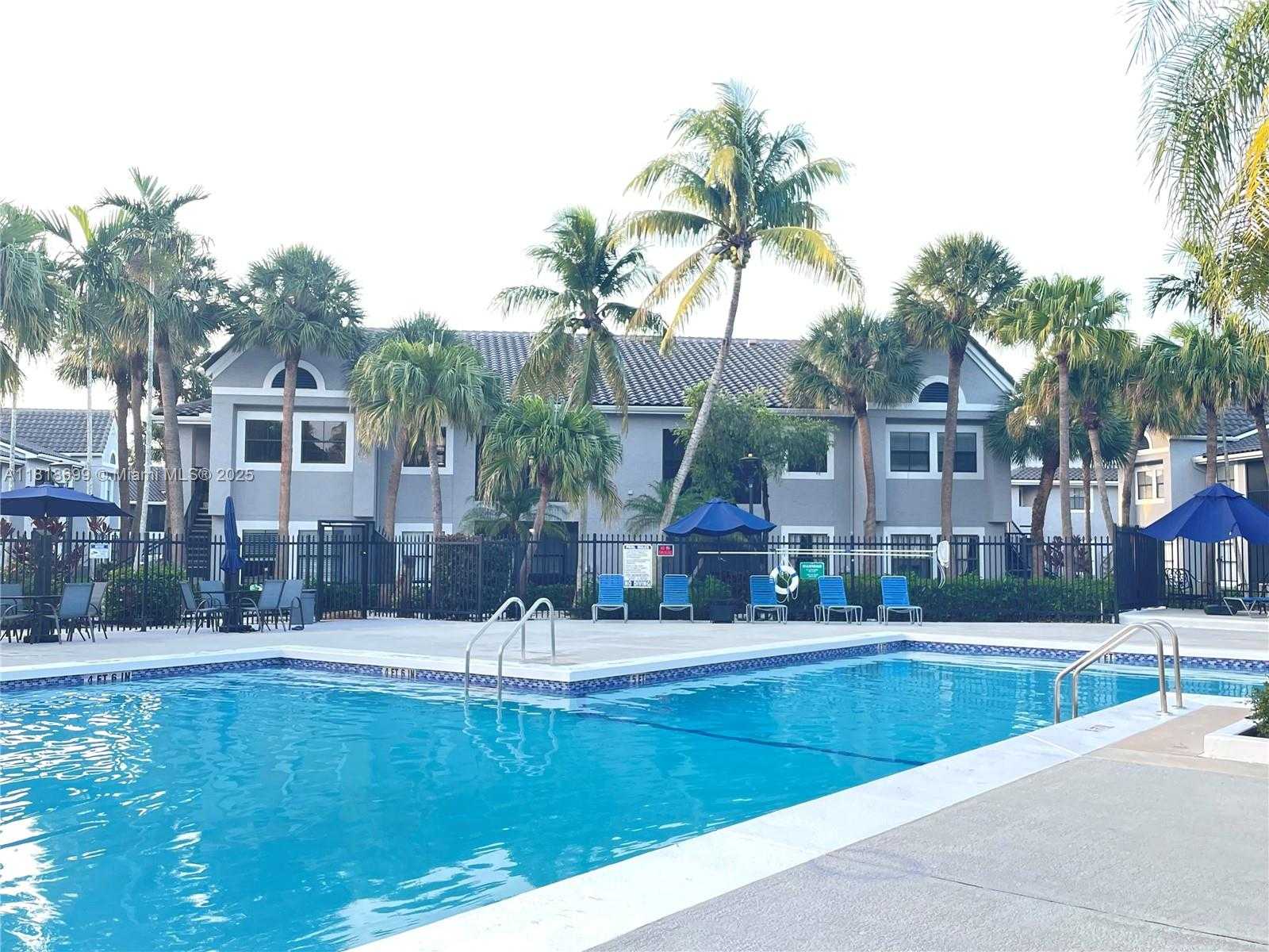 Small Image of 10370 SOUTH WEST 150TH CT #9207, Miami Number 12